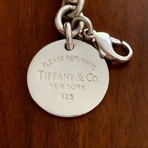 Tiffany & Co : Round Tag Bracelet